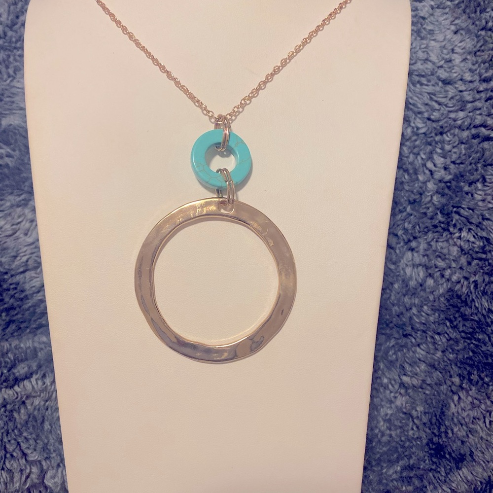 Long lightweight necklace